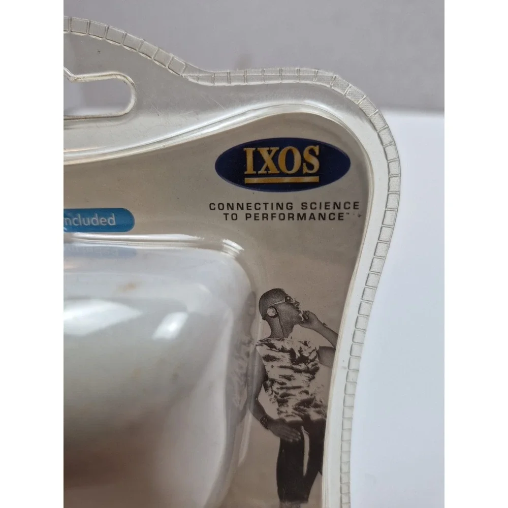 IXOS Shuffle Cradle Charging And Syncing‎ Usb Cable Included Ipod Compatible